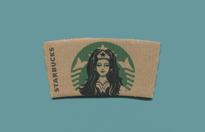 Sleevebucks arte en los cartones de Starbucks
